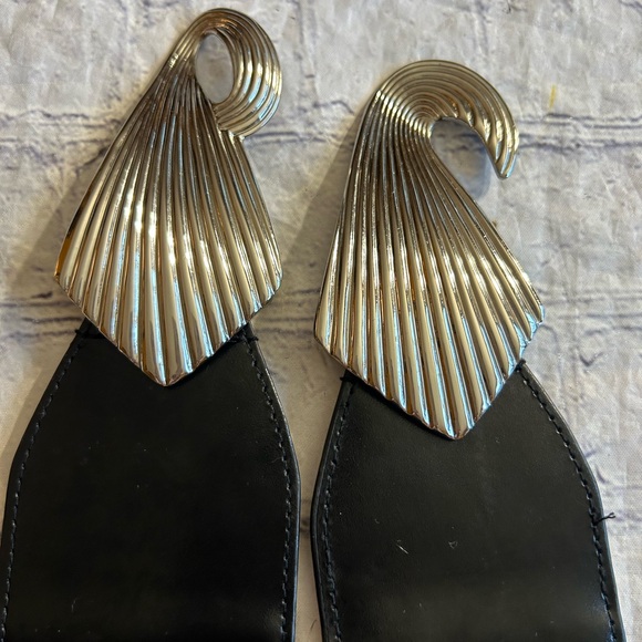 STEVEN BY STEVE MADDEN BONDED LEATHER/LEATHER LINING BLACK STRETCH SILVER BUCKLE - Picture 7 of 9